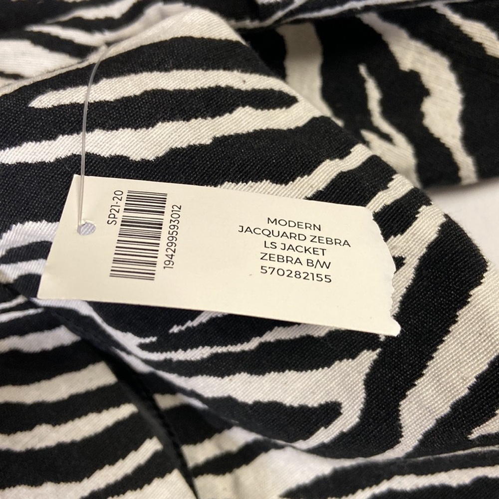Chico’s Modern Jacquard Zebra Jacket Animal Print Black & White Size 00 XS NWT - Picture 6 of 6